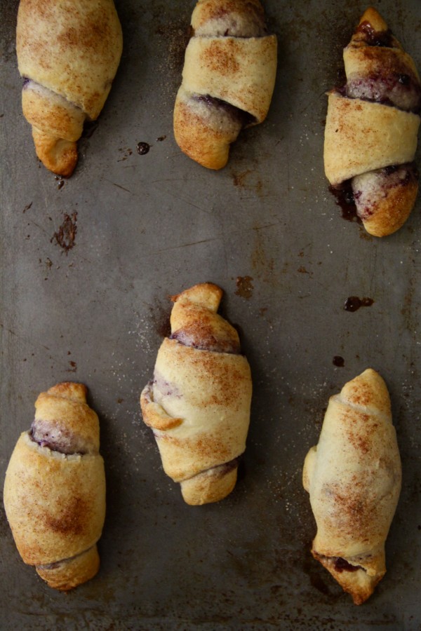 blackberry crescents with cinnamon sugar