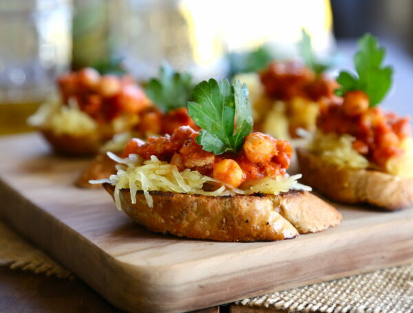 spiced spaghetti squash crostini with chorizo & chickpeas www.climbinggriermountain.com