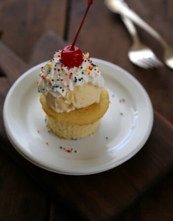 mini lemon pound cake sundaes with honey-bourbon whipped cream www.climbinggriremountain.com