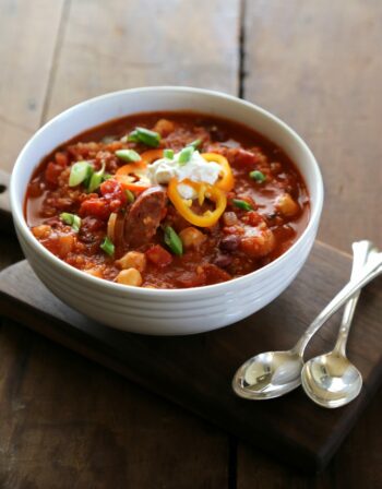 cajun quinoa chili www.climbinggriermountain.com