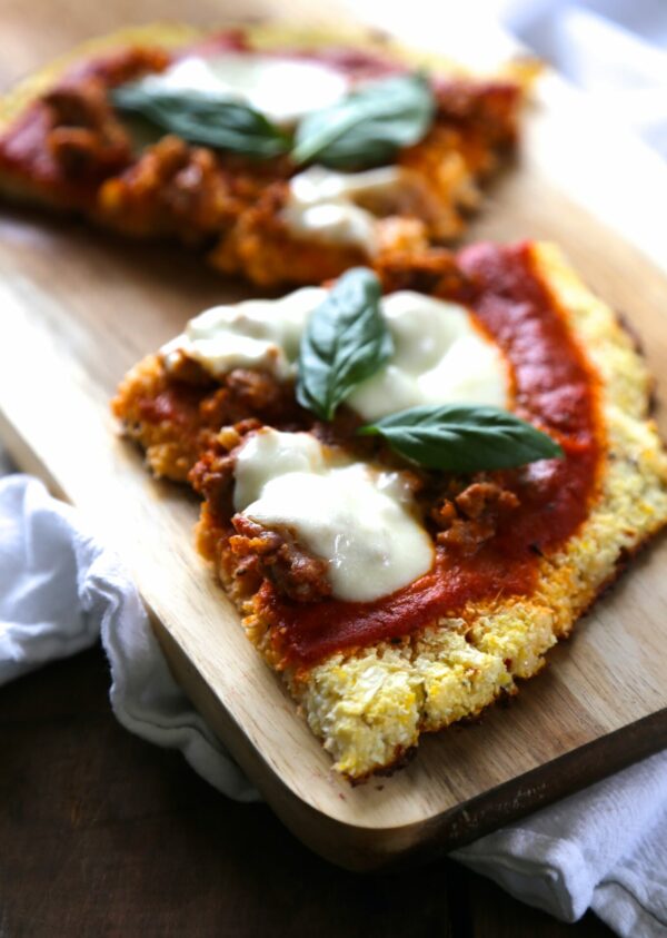 cauliflower pizza crust with chorizo & buffalo mozzarella www.climbinggriermountain.com