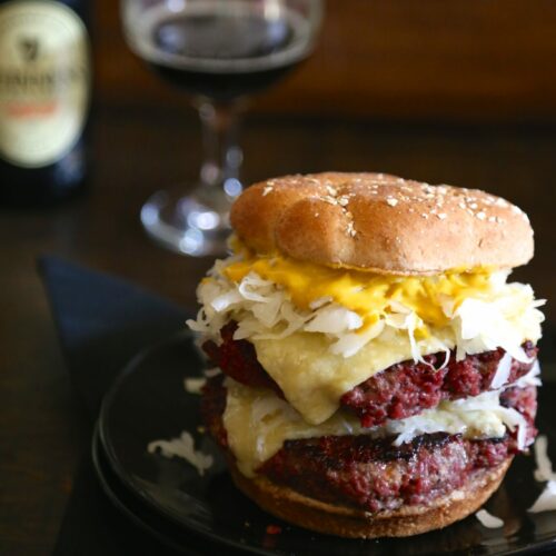 st. paddy's corned beef burgers with irish cheddar cheese