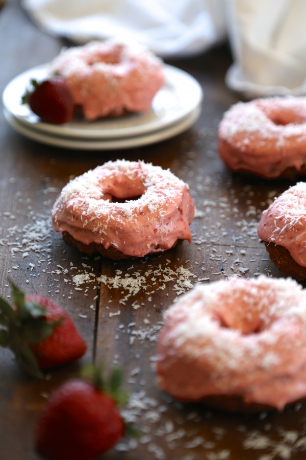 neapolitan baked doughnuts www.climbinggriermountain.com