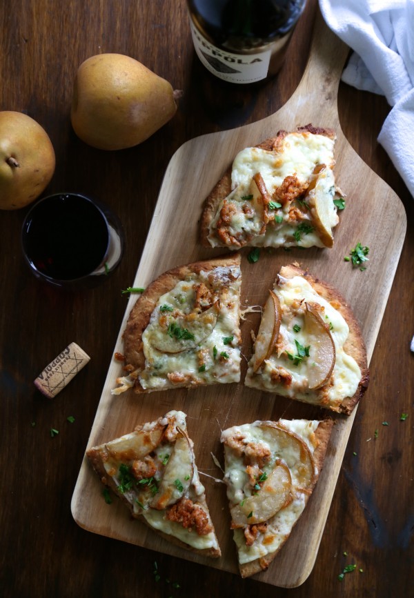 White Chicken Naan Pizza with Sauteed Pears & Gorgonzola www.climbinggriermountain.com