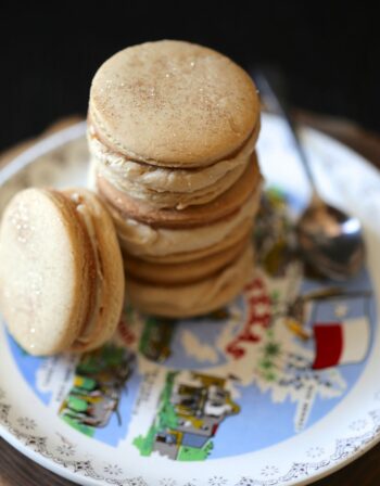brown sugar & spice cookie sandwiches with brown butter icing
