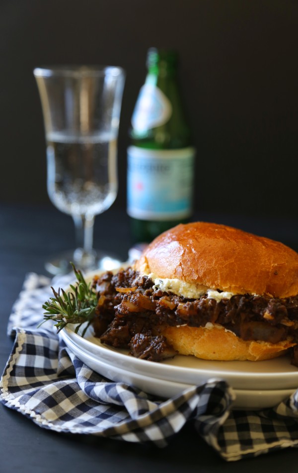 sloppy mushroom joes with rosemary honey goat cheese www.climbinggriermountain.com