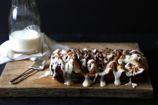 chocolate tres leches pull-apart pizza bread