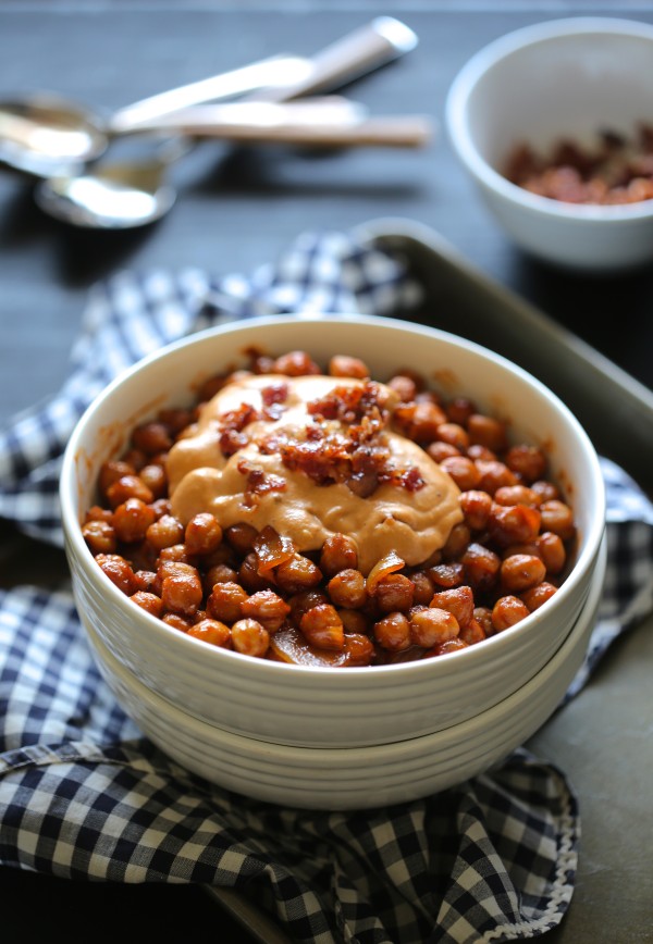 chickpea baked beans with barbecue bacon hummus www.climbinggriermountain.com