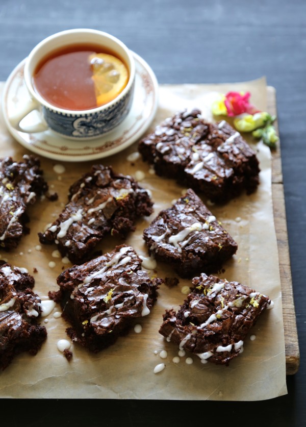 earl grey chocolate brownies with lemon sugar