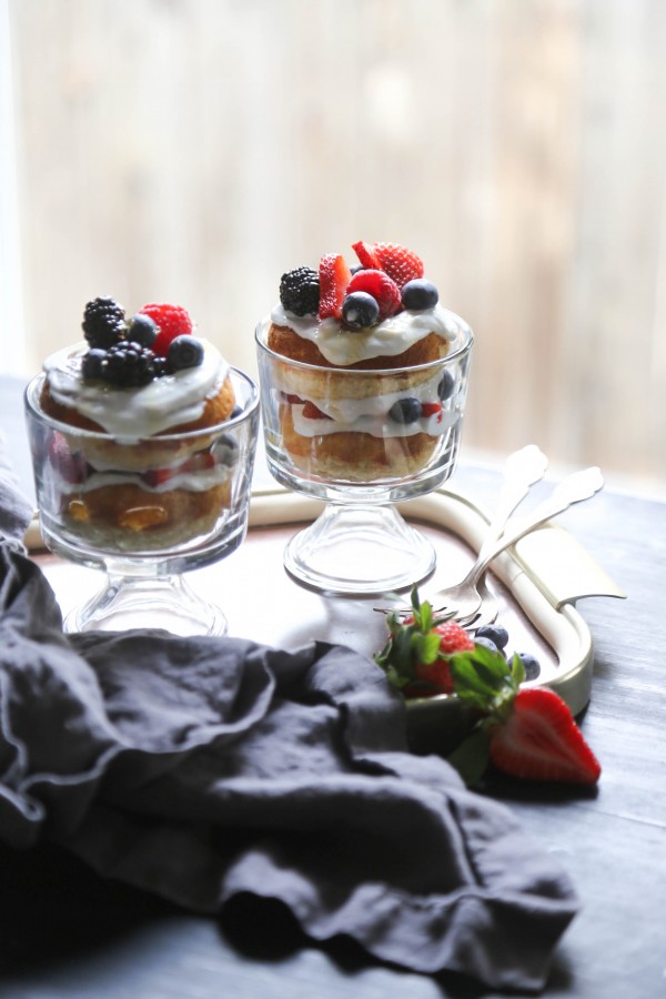 Greek Yogurt Baked Doughnut Parfaits with Fresh Berries www.climbinggriermountain.com II