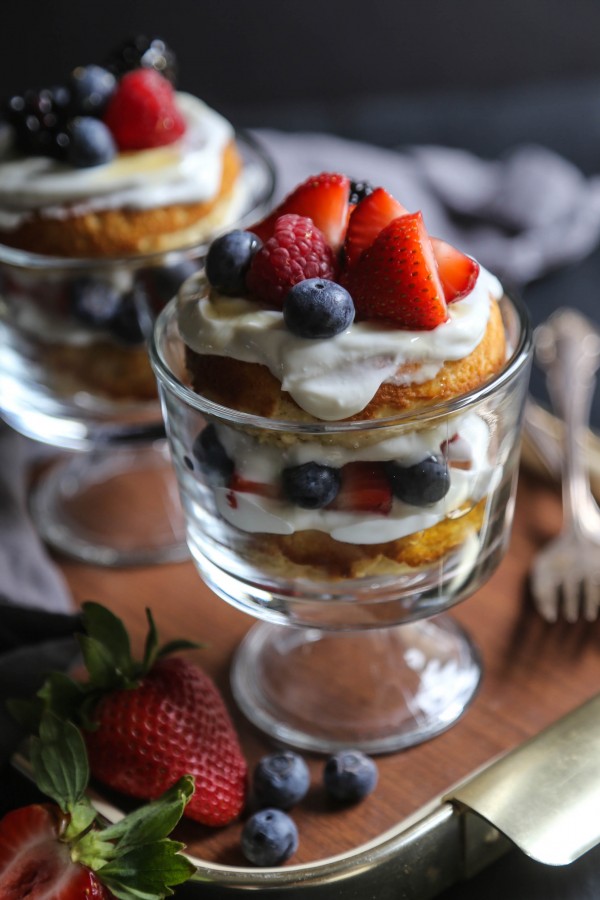 Greek Yogurt Baked Doughnut Parfaits with Fresh Berries www.climbinggriermountain.com