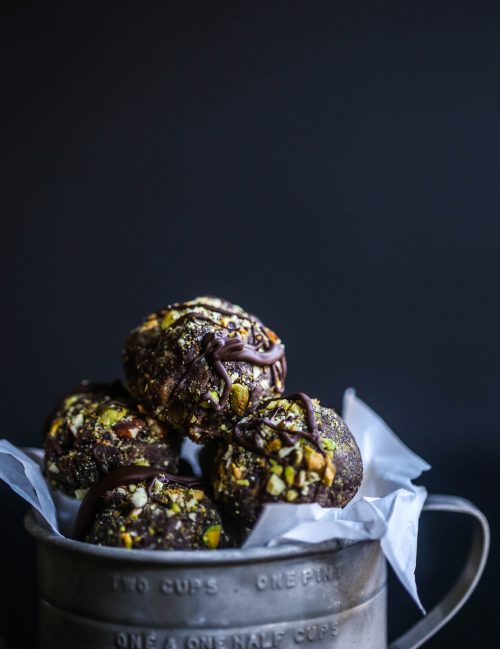 dark-chocolate-brownie-energy-bites-www-climbinggriermountain-com-iiii