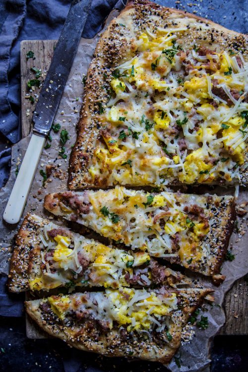Breakfast Pizza with Everything Bagel Crust