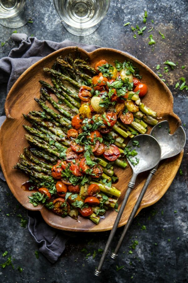 roasted caprese asparagus