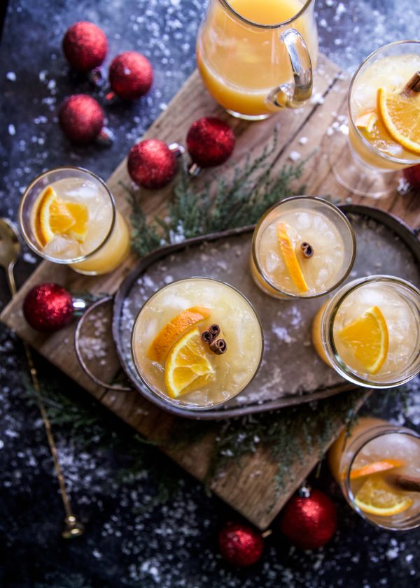 Christmas Citrus-Cinnamon Punch