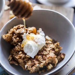 Cardamom and Vanilla Baked Oatmeal