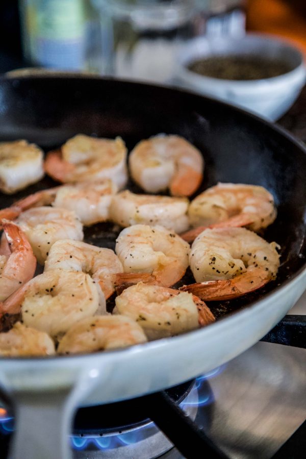 Pan Seared Shrimp (Cast Iron Shrimp) - Dr. Davinah's Eats