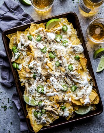 Sheet Pan Verde Chicken Nachos www.climbinggriermountian.com