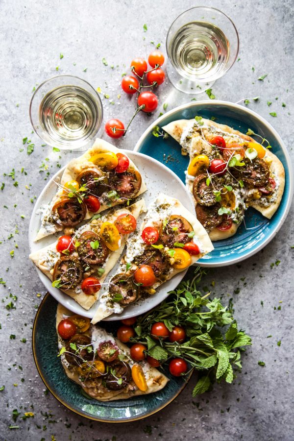 Za'atar Spiced Tomatoes & Chickpea Flatbread www.climbinggriermountain.com