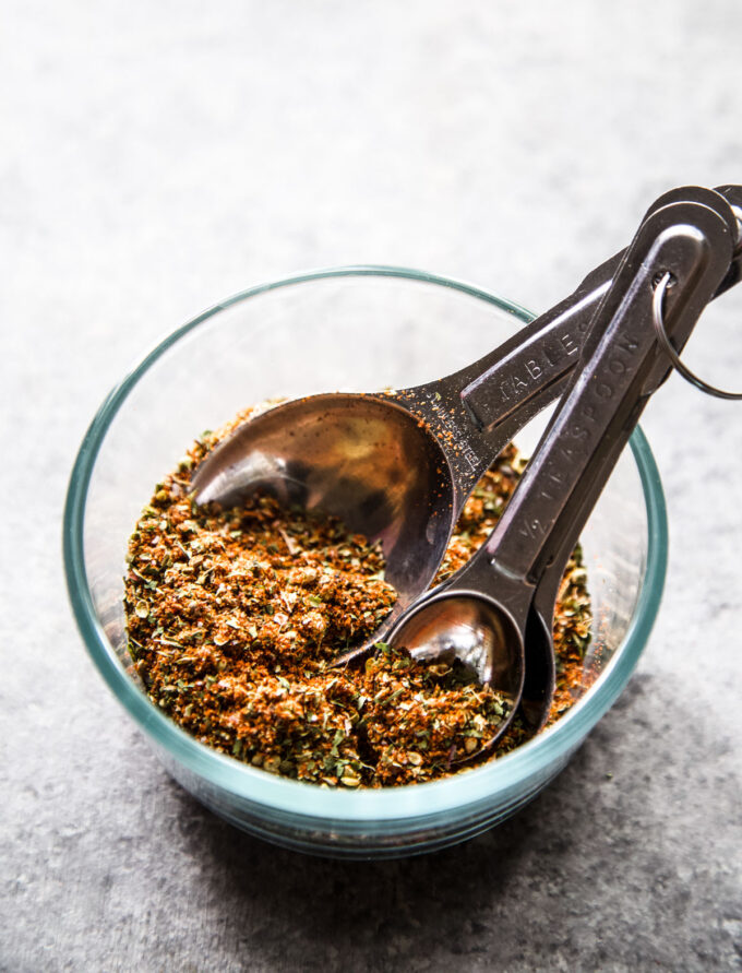 turkish spice mix in a bowl
