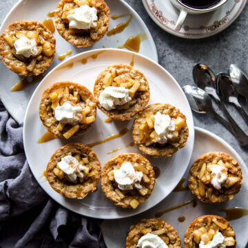 apple pie cookie cups