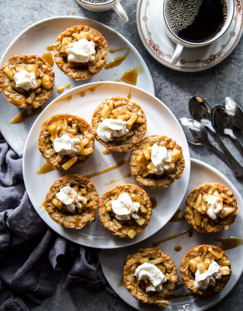 apple pie cookie cups