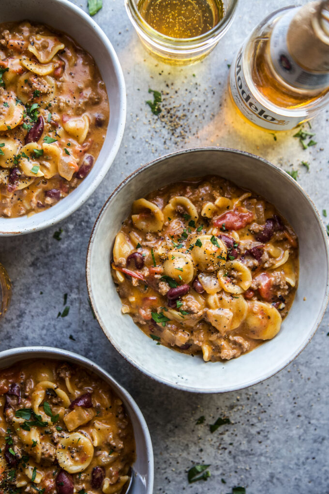 One-Pot Chili Mac & Cheese www.thecuriousplate.com.