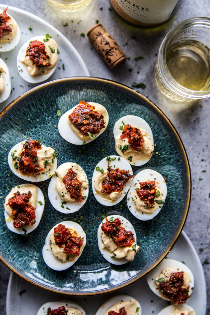 Easy Shakshuka Deviled Eggs 