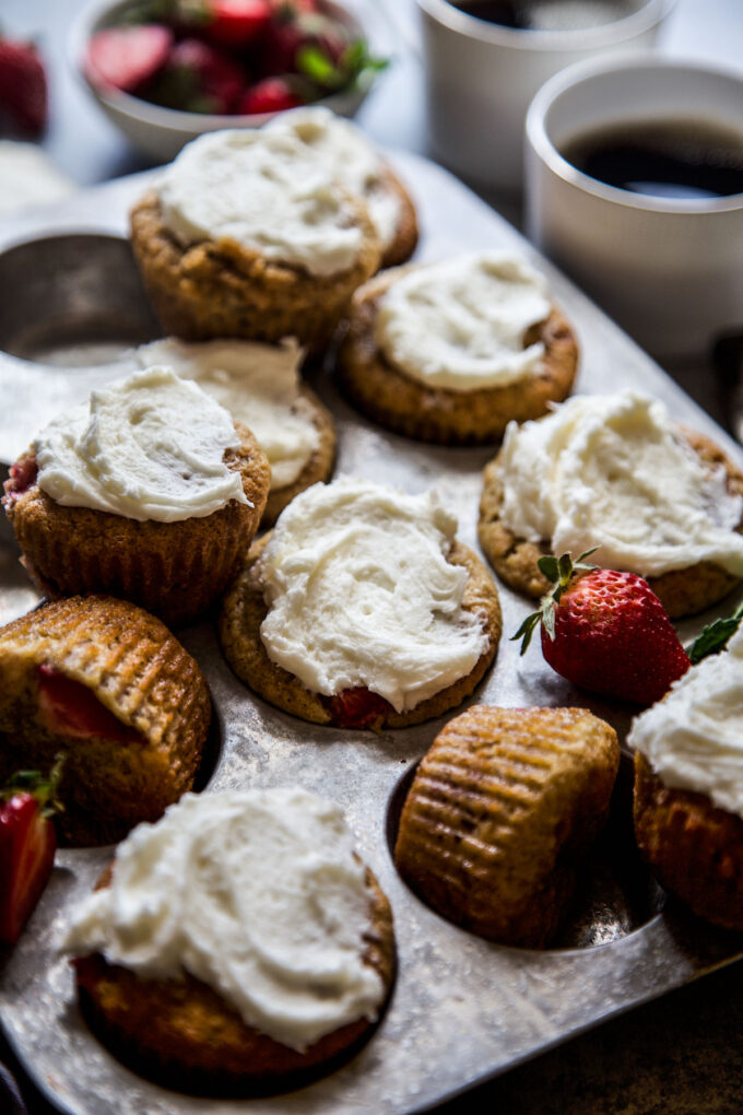 Strawberry Banana Bread Muffins with Vanilla Frosting 