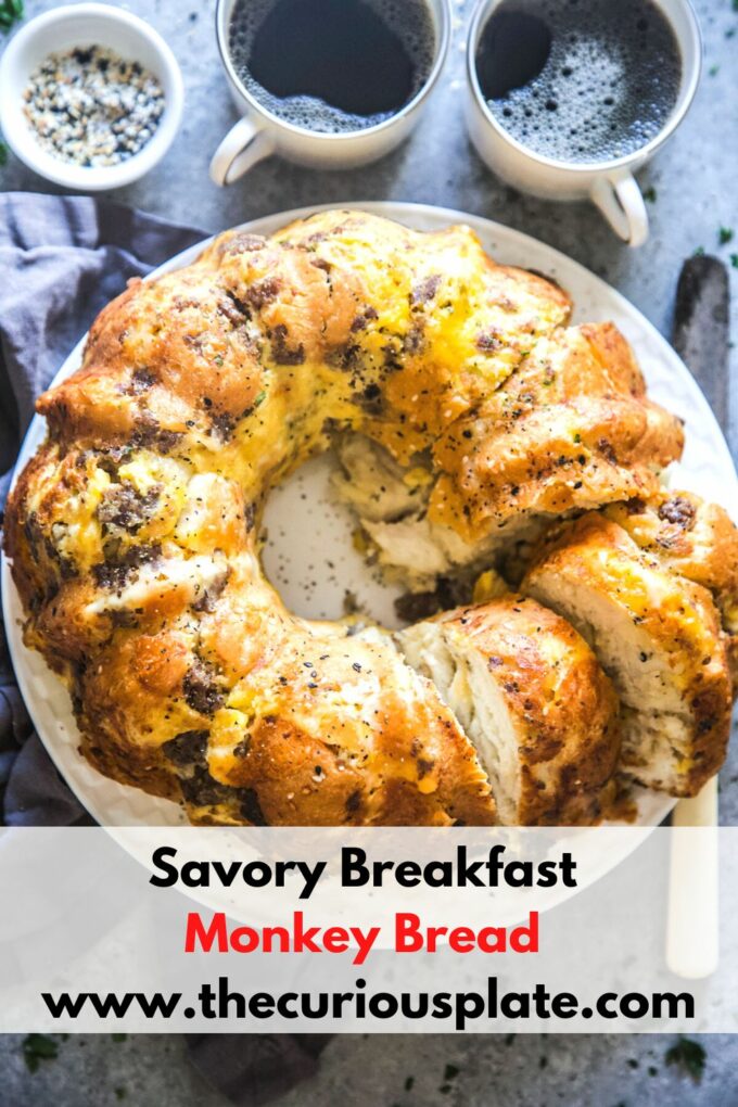 Savory Breakfast Monkey Bread www.thecuriousplate.com