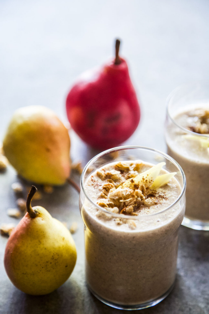 Ginger Pear Oat Smoothie
