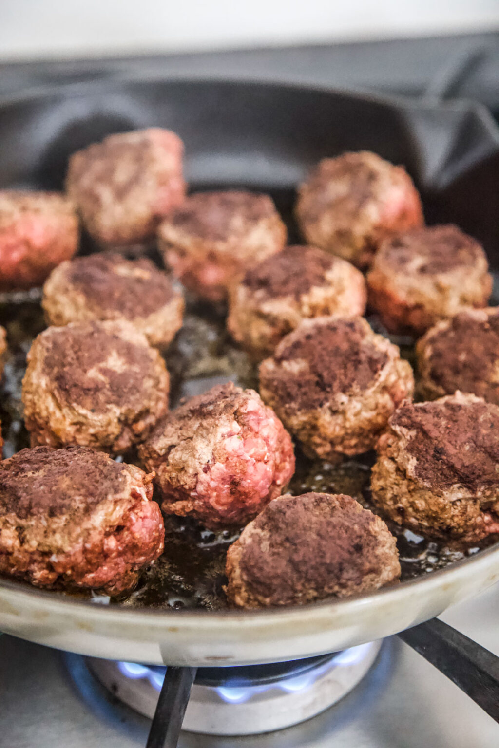 One Skillet Meatballs With Chili Sauce   Meatball 4 1024x1536 