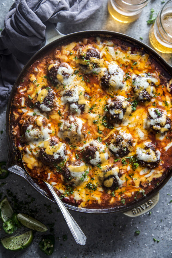 One Skillet Meatballs With Chili Sauce   One Skillet Meatballs With Chili Sauce Www.thecuriousplate.com 5 600x900 