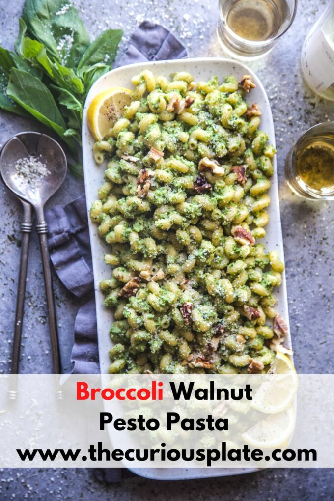 Broccoli Walnut Pesto Pasta www.thecuriousplate.com