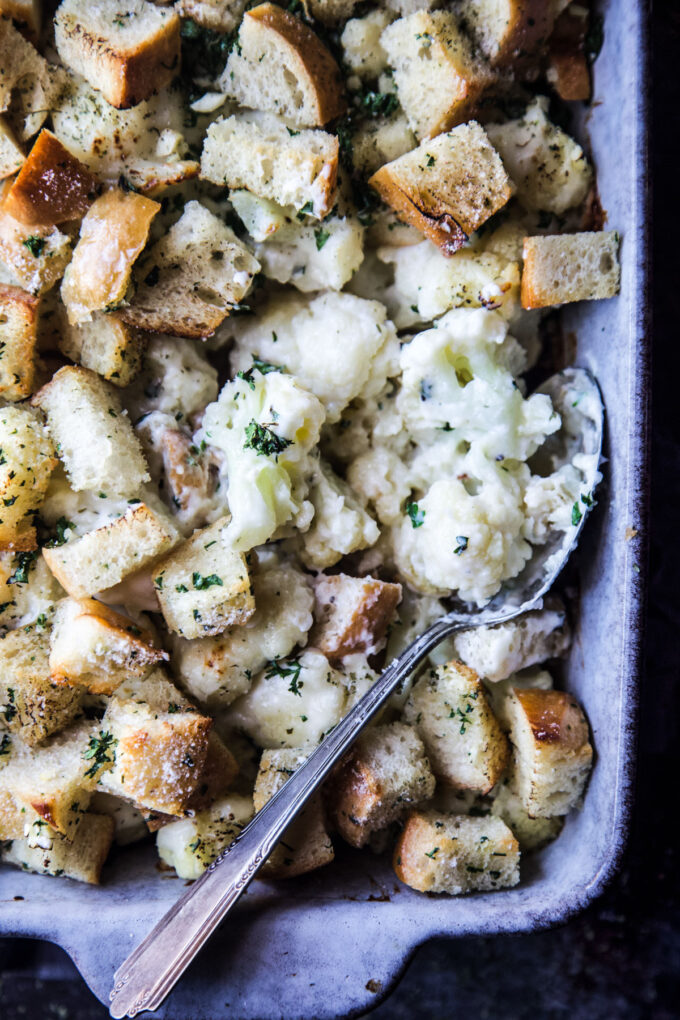 Cheesy Cauliflower Casserole with Garlic Bread Crust